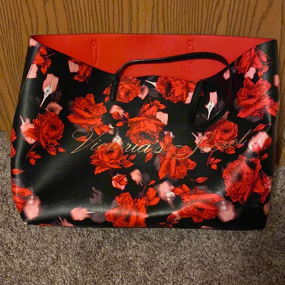 EUC Victoria’s Secret bag.